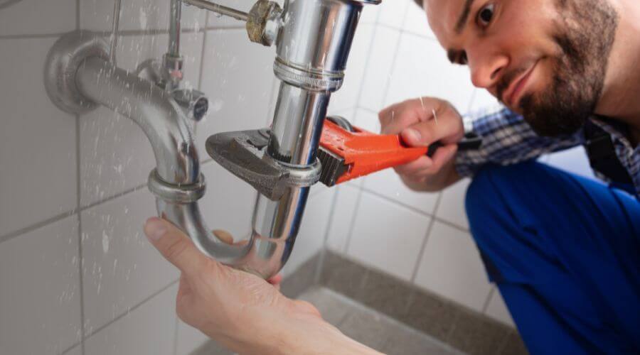 Expert burst pipe repair services in Osgood, OH